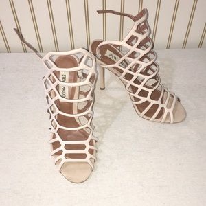Steve Madden nude heels